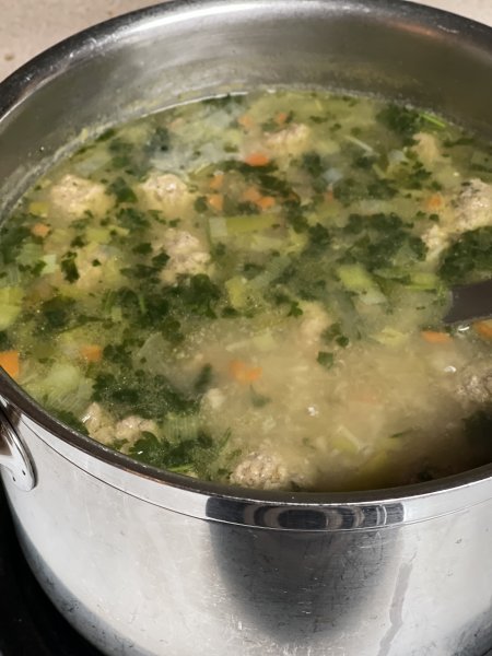 Veggie Soup w Meatball